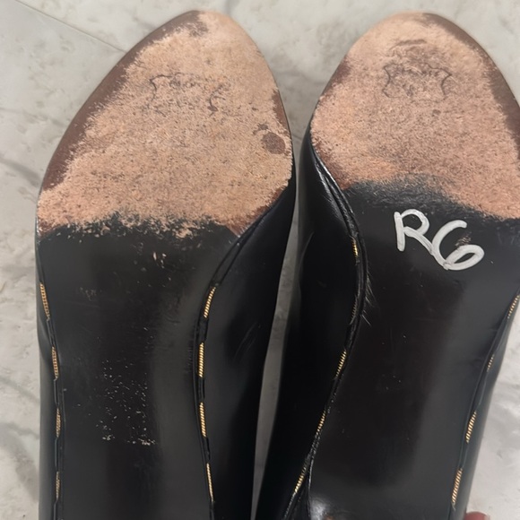 Stuart Weitzman Black Heels Pumps size 6w - Picture 4 of 7